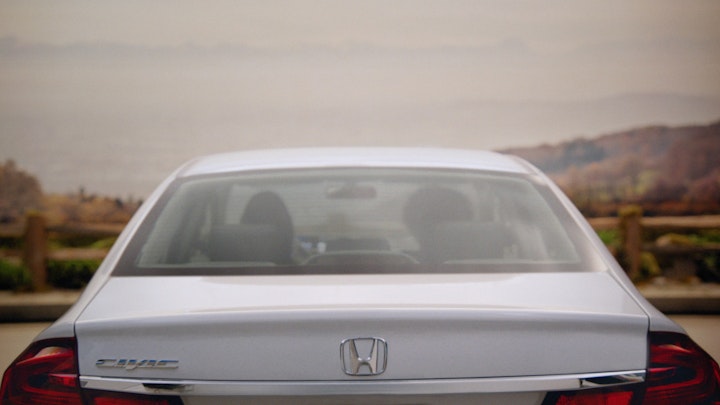 Honda Civic - Showroom Drive