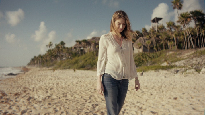 Airbnb - Never A Stranger (Directors Cut)