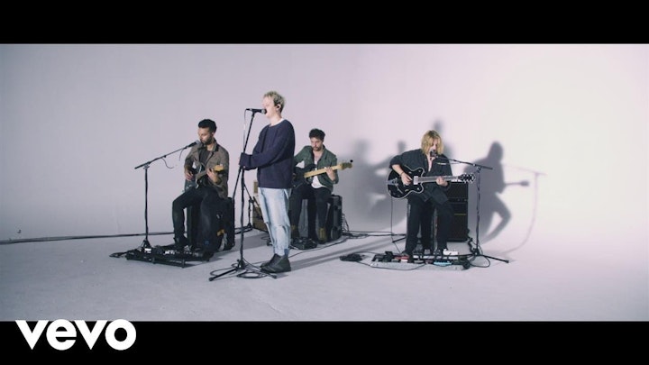 Nothing But Thieves - Sorry | Music