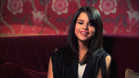 Selena Gomez: Pop Party (Opening Link) | MTV Networks Europe