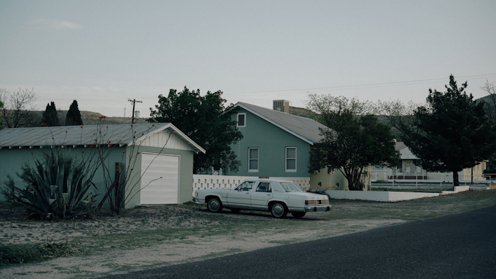 BORDERLAND TX - PHOTOGRAPHY