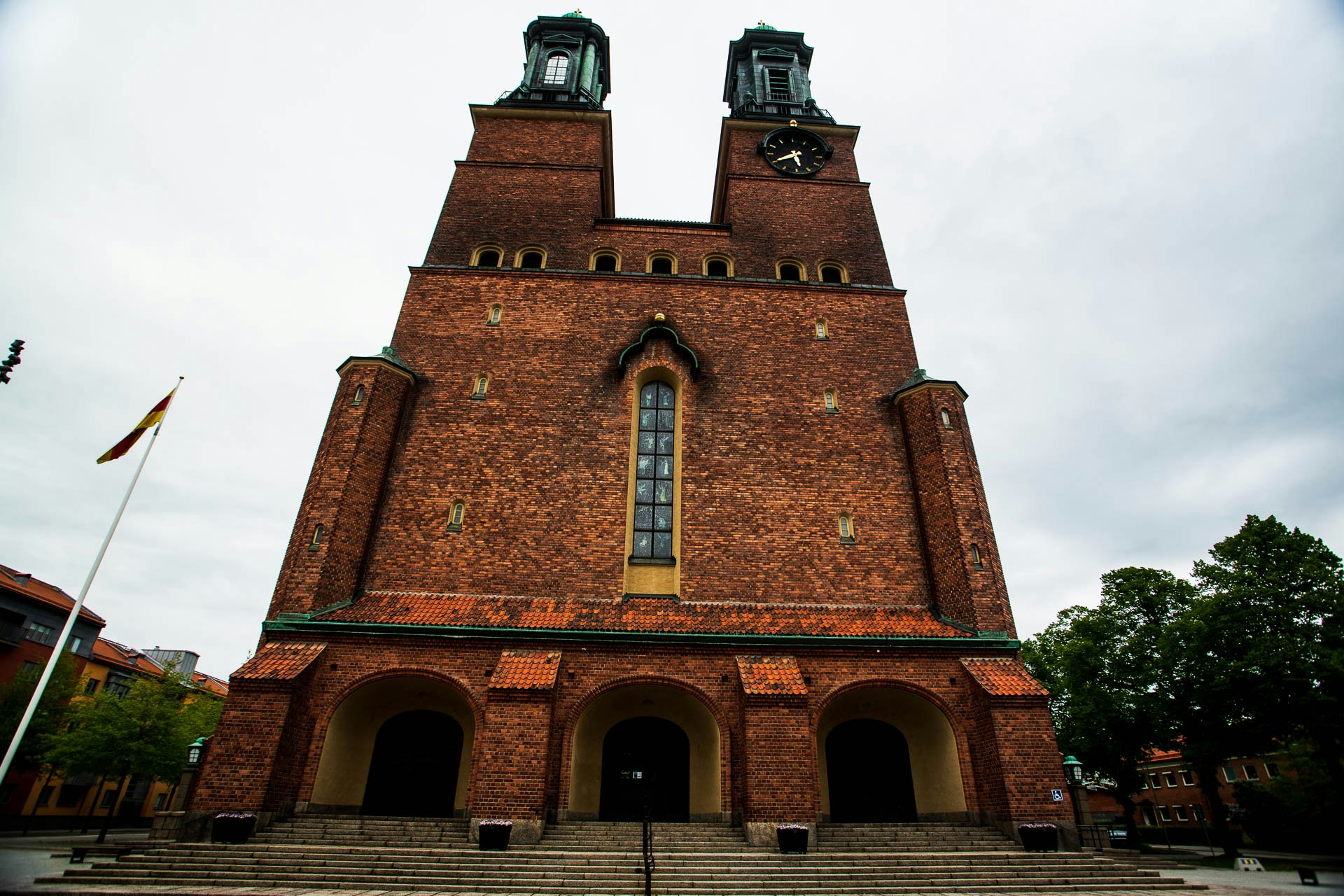 Register and search over 40 million singles: chat. Starta en konversation och arrangera en dejt ikvll. Eskilstuna Kloster och Fors: Information: Benmndes fre Eskilstuna kloster singel kvinna