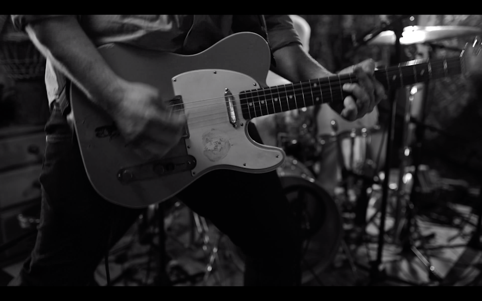 matt berninger - walking on a string (feat. phoebe bridgers) -