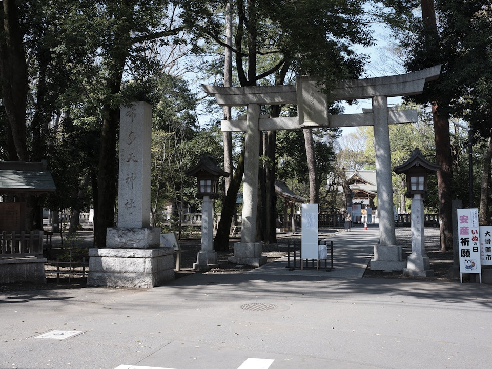神社　Shrines