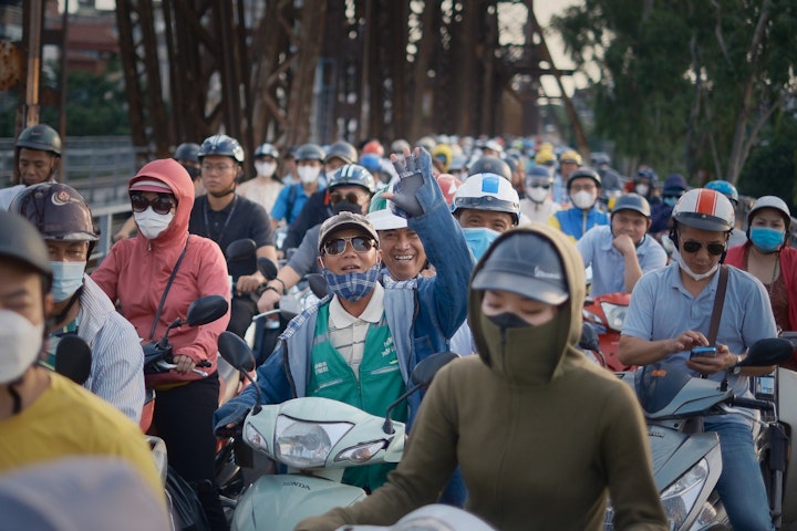 VIETNAM - The Commuters of Hanoi, Fuji Film X-H2s