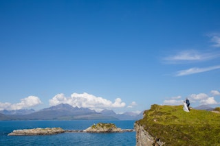 Michelle & Christopher {Dunsgiath Castle, Isle of Skye}