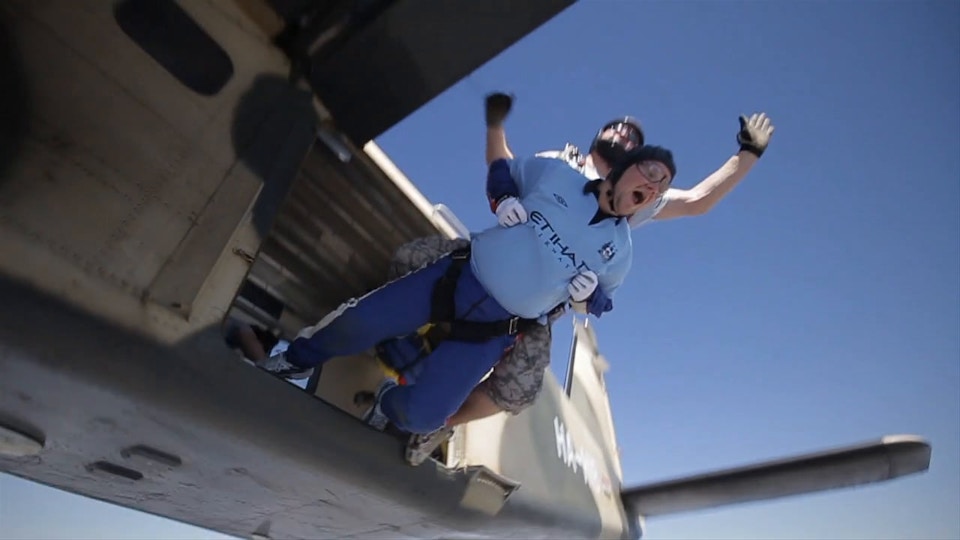 Umbro Show Your City - Skydive