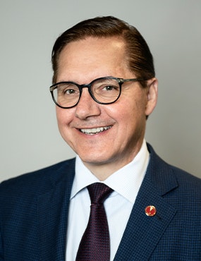 Season 1 - "Great Canadians" Series - Interview with Hon. Senator Tony Loffreda / Entrevue "Canadiens & Exceptionnels" avec l'Hon. Sénateur Tony Loffreda