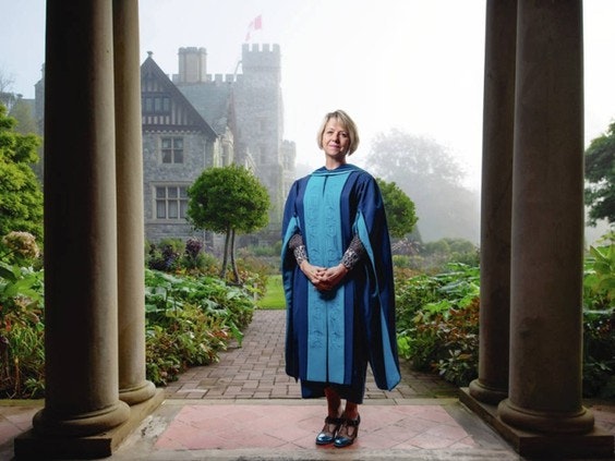 Season 1 - "Great Canadians" Series - "Canadiens & Exceptionnels" - Dr. Bonnie Henry BC Provincial Health Officer / Entrevue avec la directrice de la santé publique de BC, la Dr. Bonnie Henry