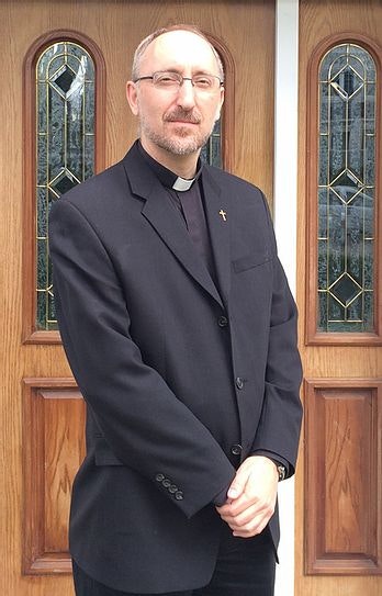 Season 1 "Search for Faith" Series - "Quête Spirituelle" - Father Miguel Segura Blay Interview / Entrevue avec le prêtre Miguel Segura Blay de la paroisse St-Sacrament à Vancouver