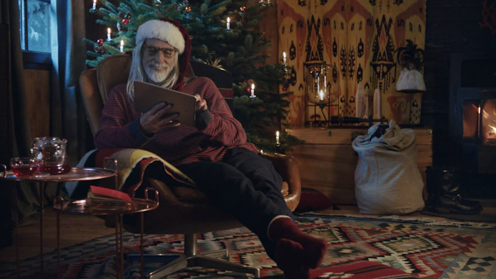Go Euro 'Even Santa Needs a Holiday'