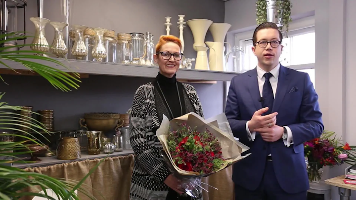A localised campaign which engaged local florists. The estate agent branch manager introduced the competition on a video within a florist making it that more real and engaging different audiences through the local florist.