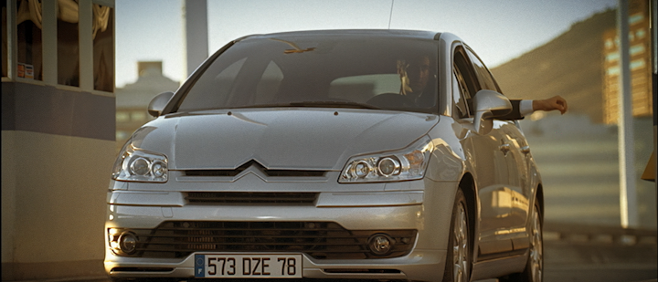 The Embassy - Citroën C4 » Runner