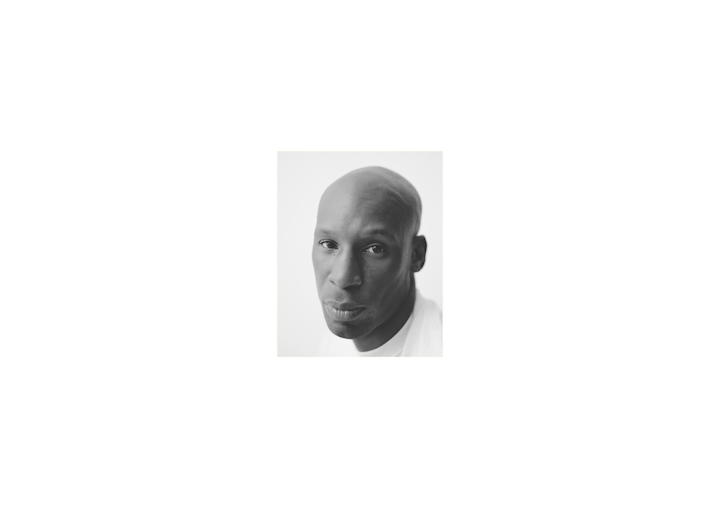 Oko B&W -