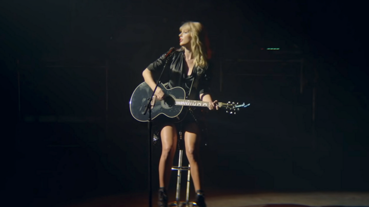 Taylor Swift x Lenovo - Lover / Live in Paris