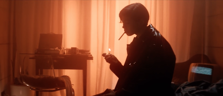 DAWNS MYSTERY - PUT THAT GUN AWAY