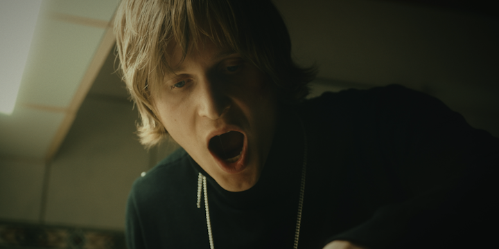 SAMS-MANIA_STILL_41 -