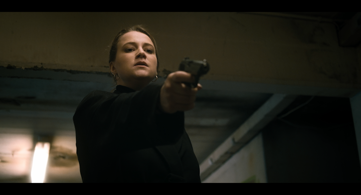 Master.00_10_38_12.Standbild035 -