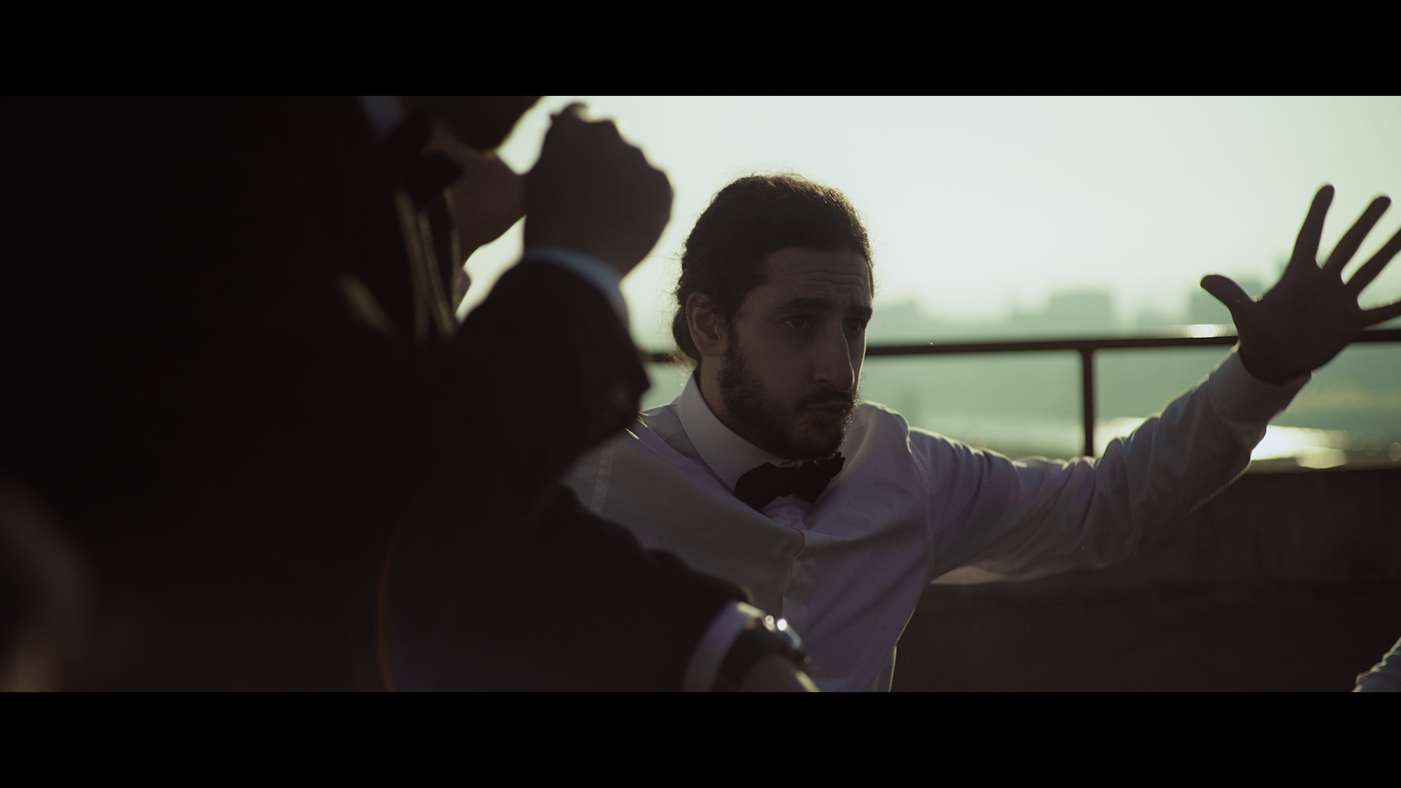 PHOENIX_still_16 -