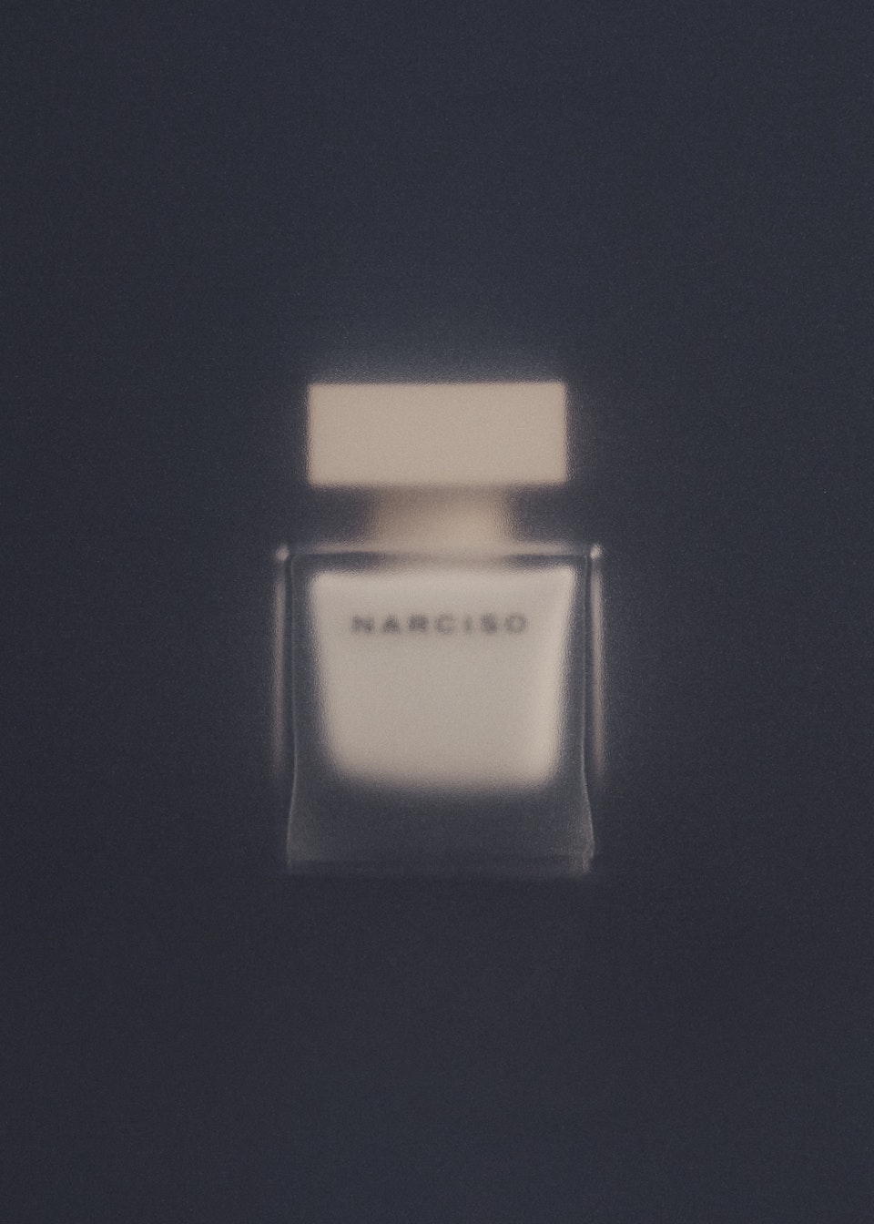 Narciso Rodriguez Perfume - Stills BLOOM_NARCISO_PARFUM_12