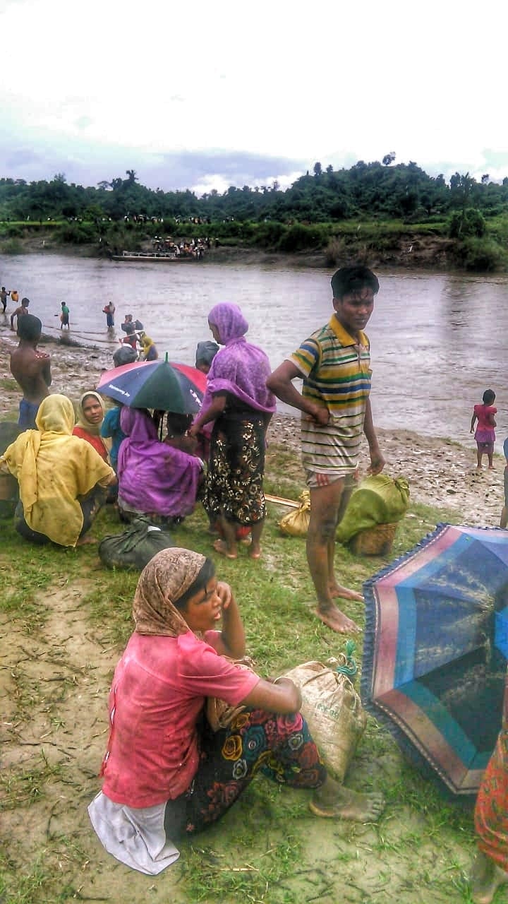 Rohingya cross Mayu River, 2017. Photo by Zonun Hubait