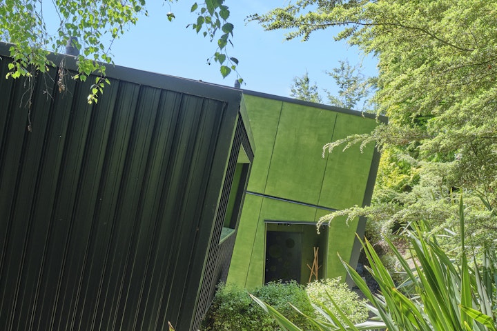 The Black House part two - The two forms complement each other at this residential staged build project in Queenstown by Architect Stacey Farrell