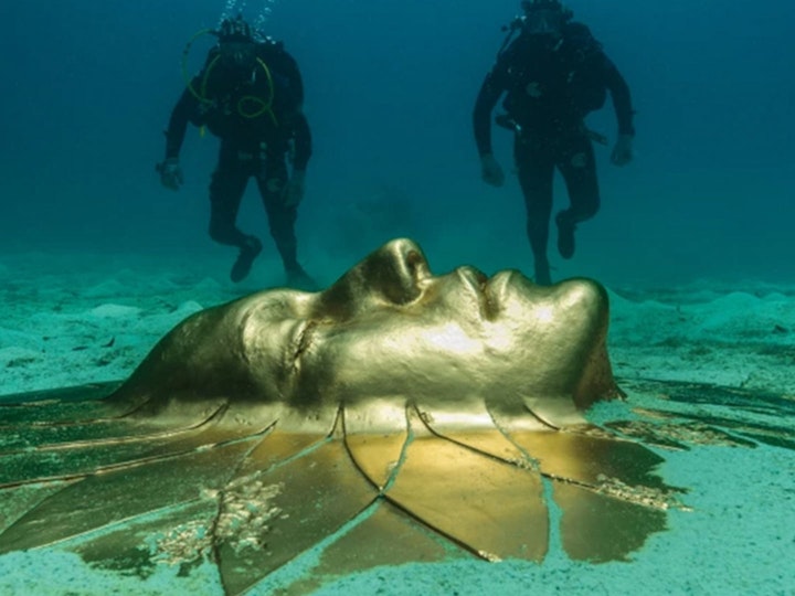 Netflix ~ "Treasures From The Wreck Of The Unbelievable"