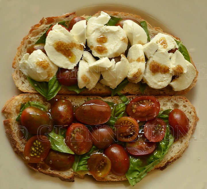 Caprese-D07_1218-small