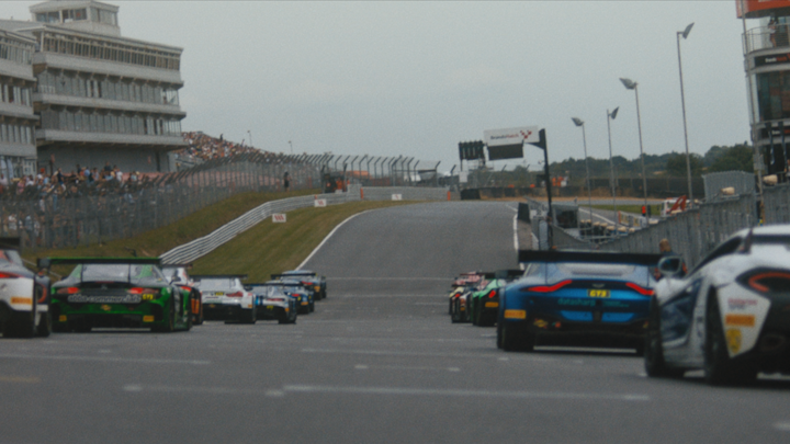 faceoff Racing X Aston Martin Racing -