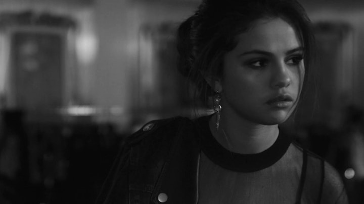 Selena Gomez "The Heart Wants What It Wants"