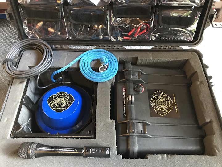 The Hydrophone enables surface to Diver communication in any body of water. The Director / 1st AD can talk directly to the Underwater Camera Operator / Cast / Stunt Personnel / Divers via a wireless mic on the surface whilst looking at the 'live' picture through the Surface Monitor. Essential for directing camera moves and cueing artists.
Lubell Wireless Underwater PA (Hydrophone) System + 12v Battery / Charger: Stand-alone and totally safe for air travel.
The Underwater Hydrophone System is often regarded as the second most important piece of equipment after the Underwater Camera Housing. It hugely increases the productivity and efficiency of any underwater shoot. Direction or 'notes' can be given to all involved at any time whilst they remain underwater, avoiding unnecessary time wastage and the added complications associated with resurfacing for each conversation.