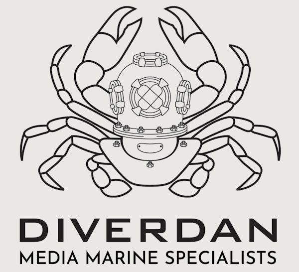 Diver Dan Travers Underwater Media Specialist, Underwater Camera Operator, Marine Co-ordinator, Underwater Set Construction, Underwater Artiste Training