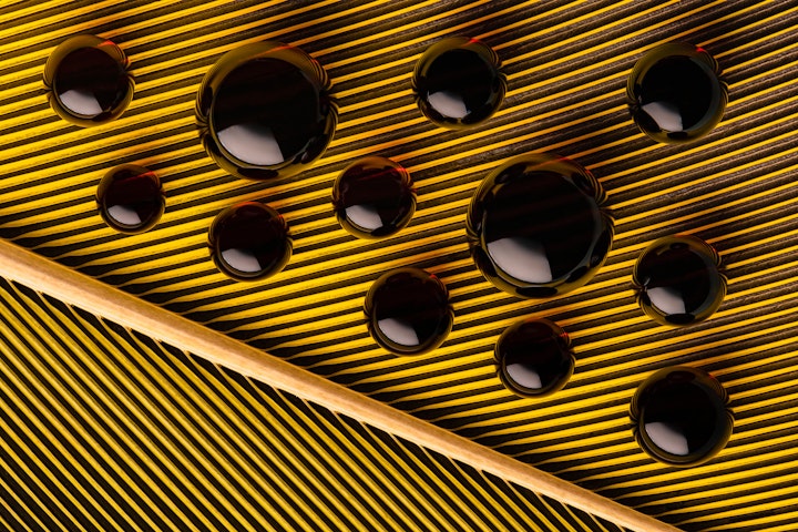 Hidrofóbico / Hydrophobic