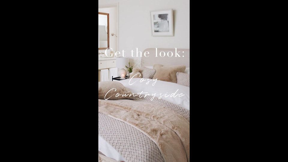 The White Company - 2 Ways with Layering