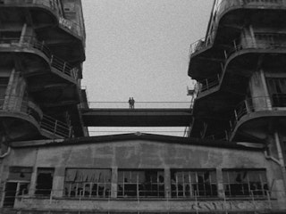 film Utopies:  usine le pont