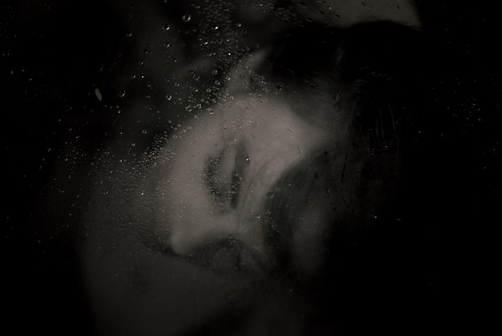 Orphèe 1, 2014
120cm X 80cm, Edition of 3 with 2 artists proofs. 
Digital Photograph. Archival pigment prints framed in dark walnut with non-reflective glass.