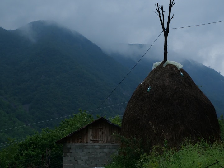A homemade utility pole in the Hisardžik hamlet