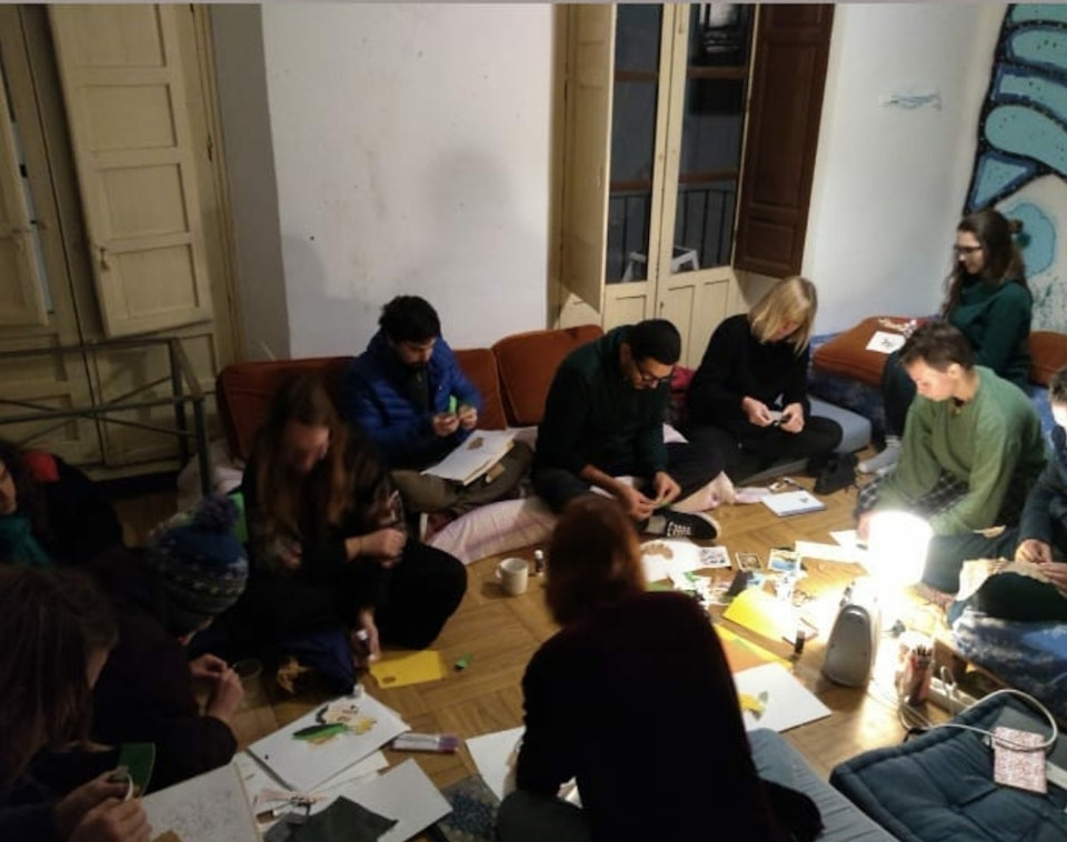Fearless Drawing for Beginners workshop - A multi-media collaborative drawing workshop for beginniners delivered bilingually in Spanish and English