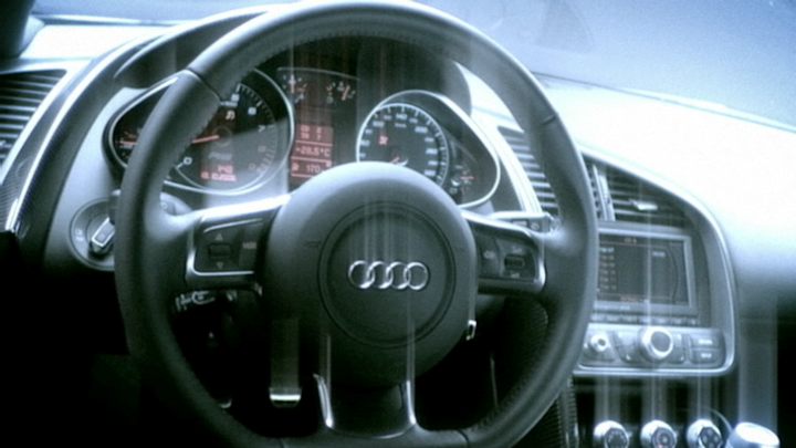 Audi R8 - 