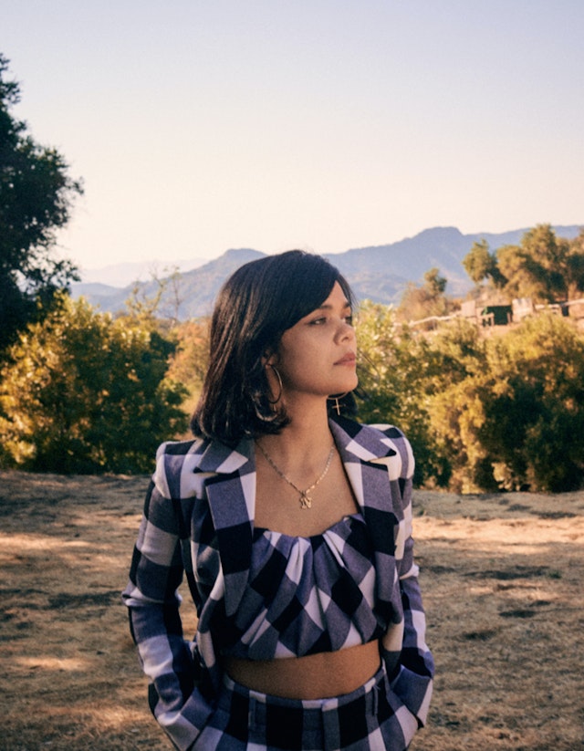 Bat for Lashes_HEROINE-11_Page_6_Image_0003_instagram