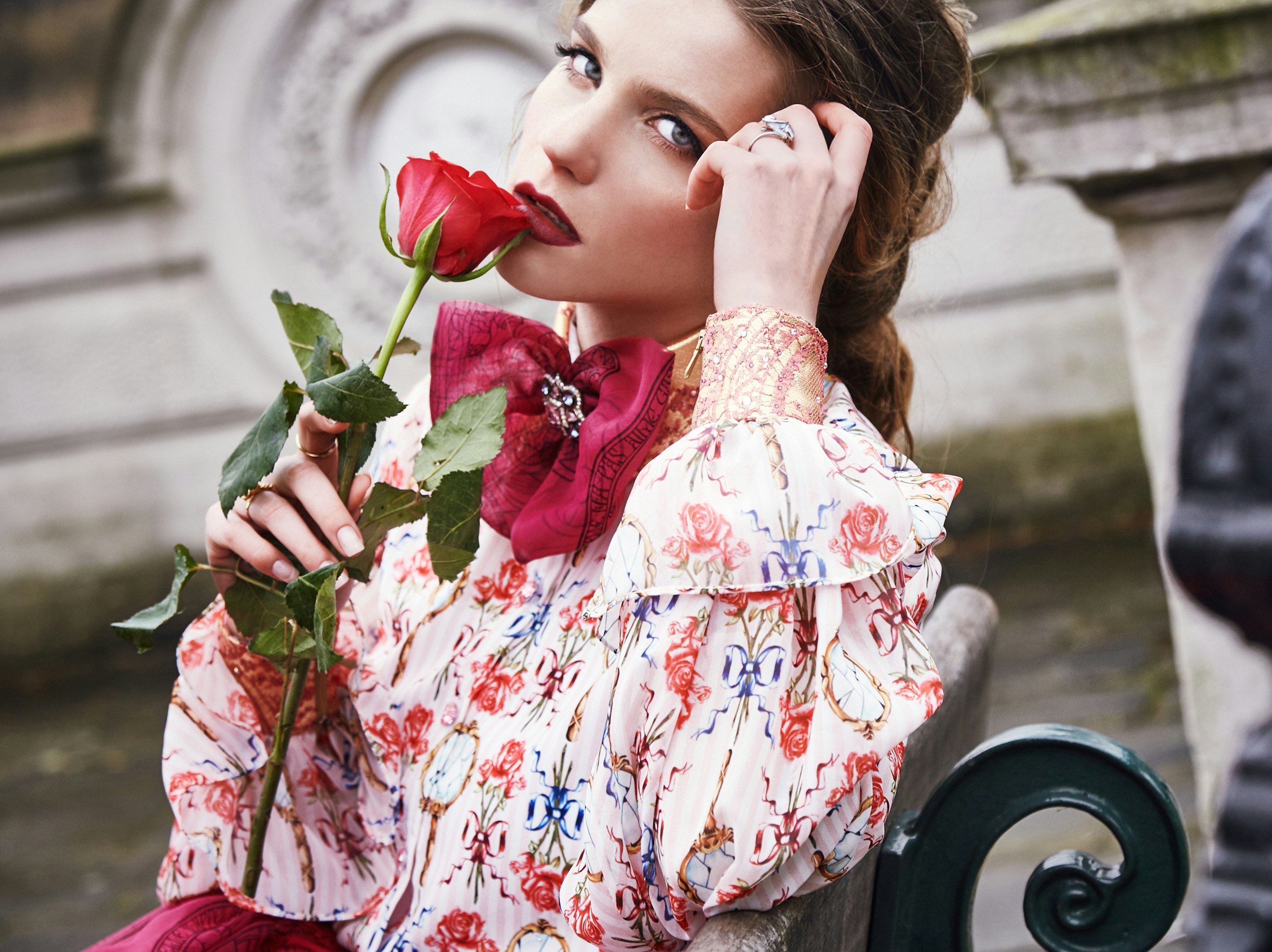 A ROSE WITHOUT A THORN