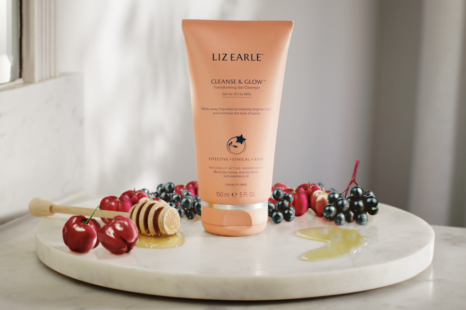 Liz Earle Product video for Cleanse & Glow
