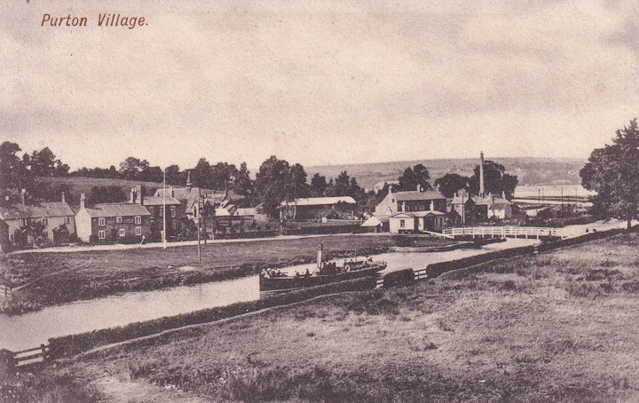 Gloucester and Sharpness Canal at Purton in Gloucestershire (A. Prewitt, Thornbury).