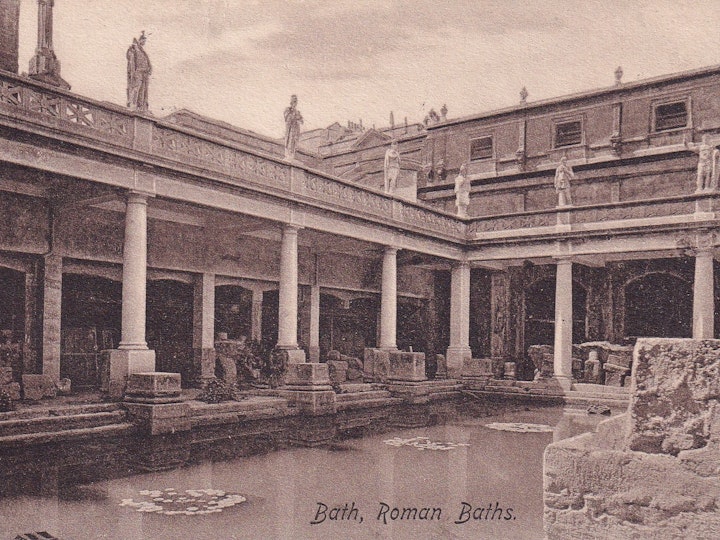 The Roman Baths at Bath posted on Nov 25th 1905 (F. Frith & Co., Ltd.) 1/2