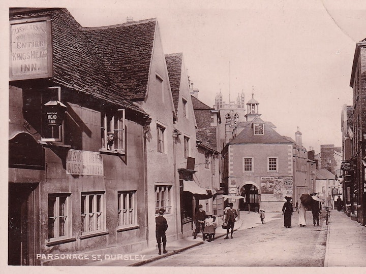 Kings Head Hotel, Parsonage Street, Dursley posted September 17th 1908 (Kingsway Real Photo Series).