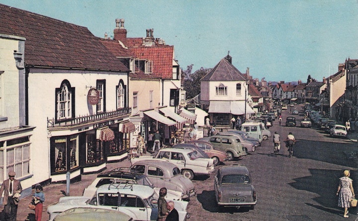 Postcard of the High Street, Thornbury (Plastichrome by Colourpicture Publishers) posted on 14 July 1970.