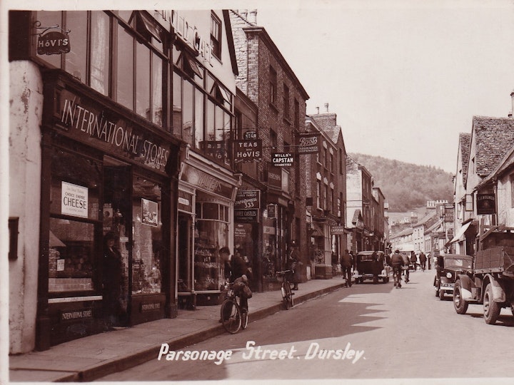 Parsonage Street, Dursley 1/2