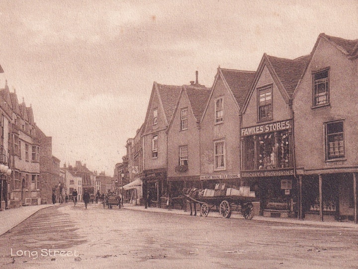 Long Street, Tetbury (The Cotswold Publishing Company co. Ltd., Wotton-under-Edge).
