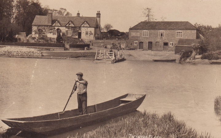 The Fleet Inn at Twyning in Gloucestershire on the River Avon
