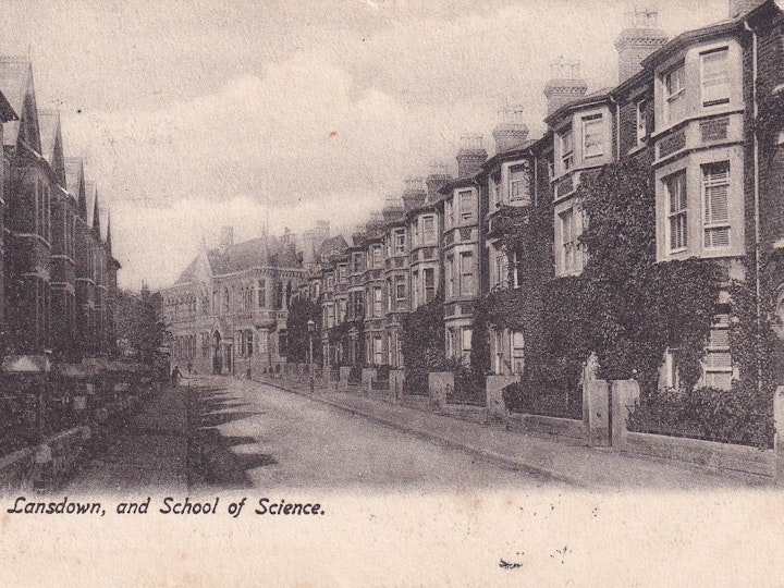 Stroud School of Science  posted Oct 12 1904 (Frith's Series) - built in 1890-99, the school was effectively a special secondary school until the new boys Technical School opened at Downfield in 1909, when it  became a School of Art 1/2.